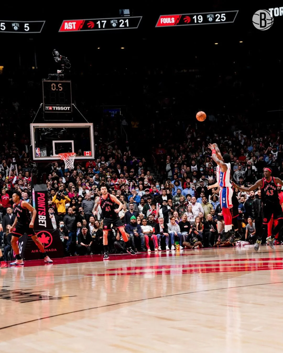 篮网搏杀公牛,欧文狂勇砍30分 篮网搏杀公牛,欧文狂勇砍30分